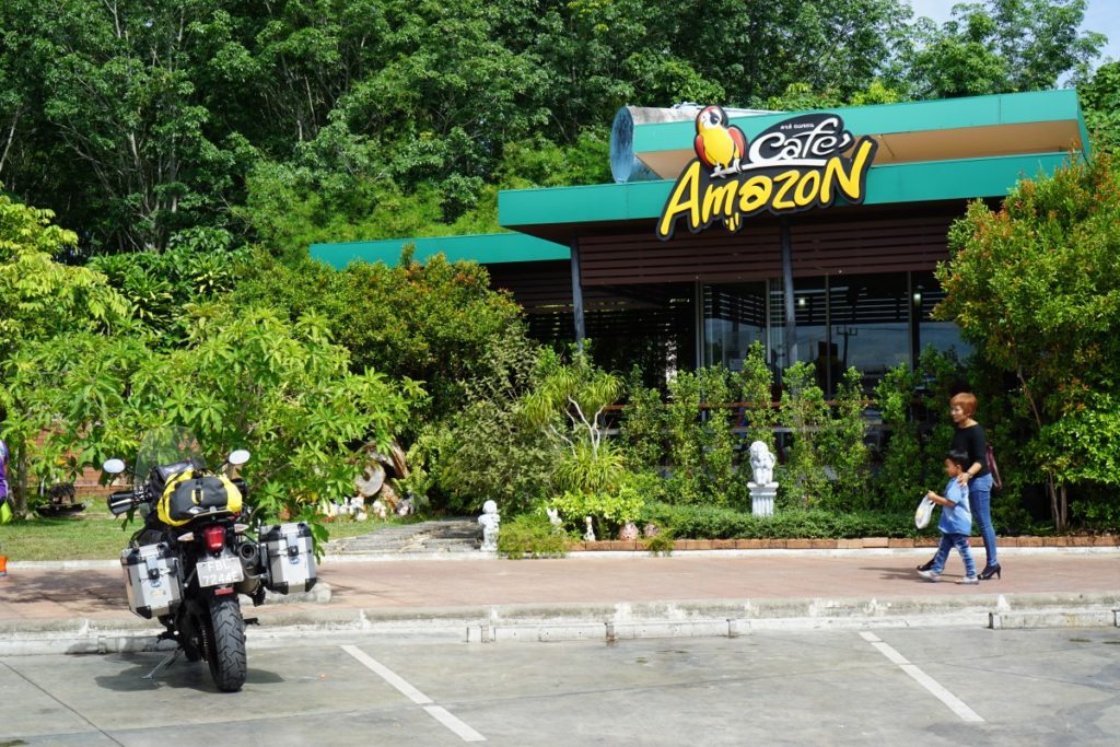 Amazon coffee shop serving nice coffee. There is one of these at every PTT petrol station.