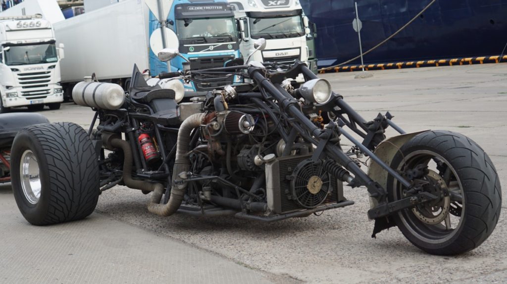 While waiting for the ferry I saw this home built vehicle based on a Ford V8